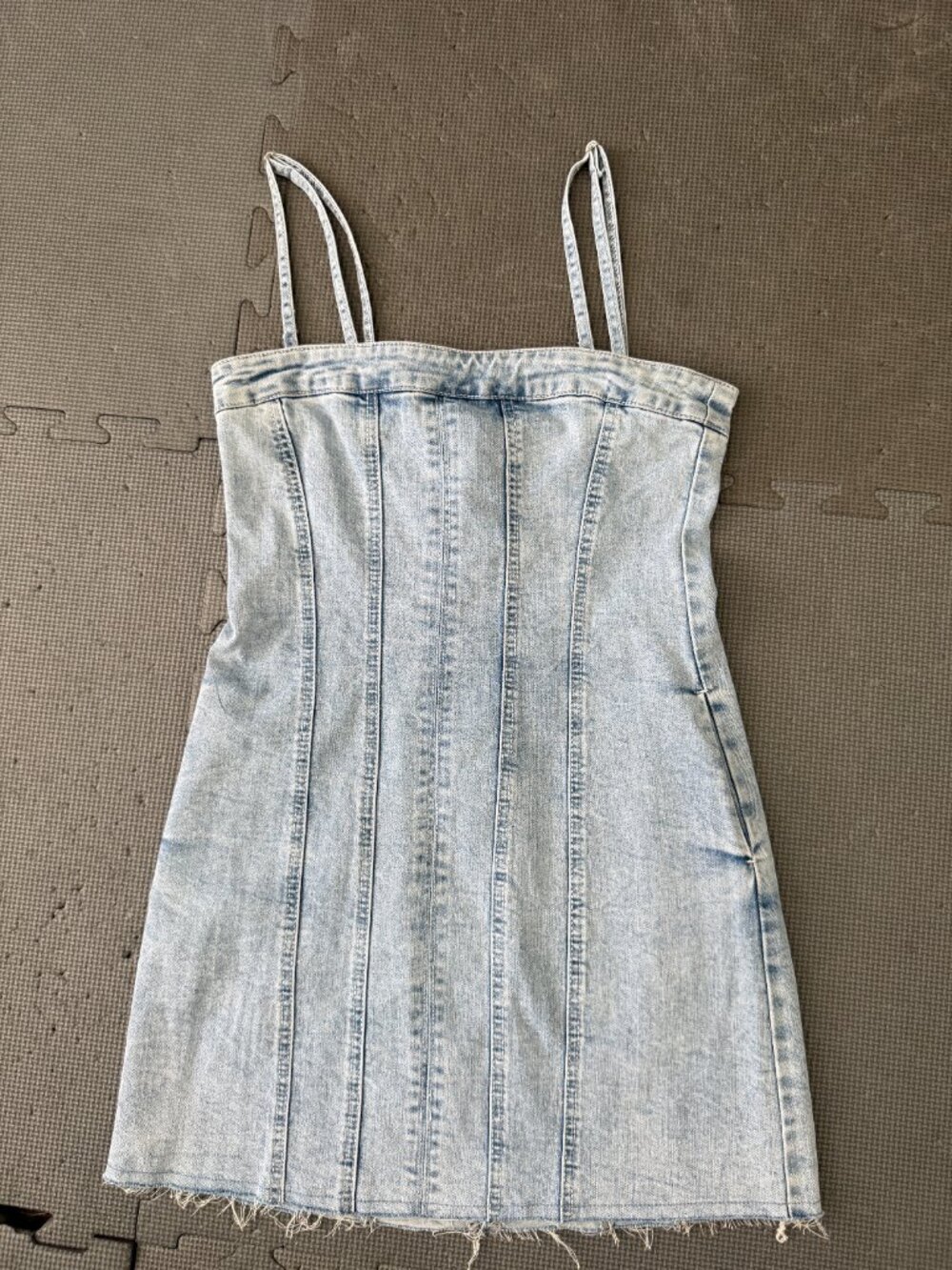 Miou Muse Denim Mini Dress – M- Boutique- Summer MSRP $80 - Picture 6 of 16